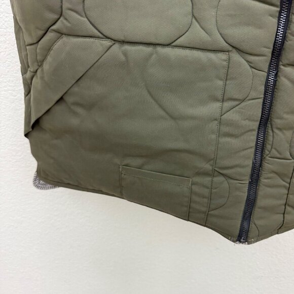 VTG Woolrich Reversible Wool Quilted USA Made Zip Winter Vest 18059 Men size 2XL - Picture 7 of 12